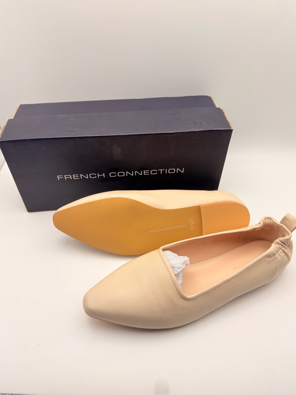 French Connection Ecru Faux Leather Ballet Flats Women’s 8.5 New in Box
